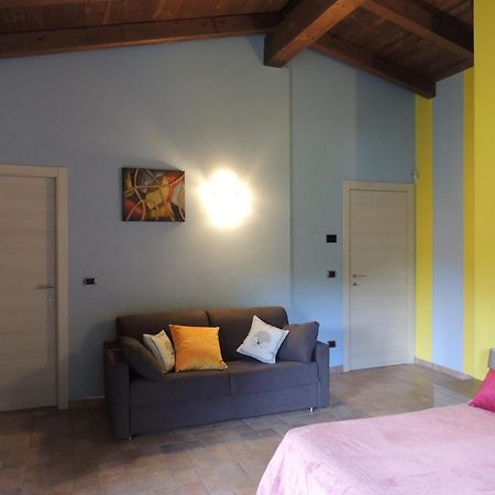 B&B Casa Bella Comba Vignolo Exteriör bild