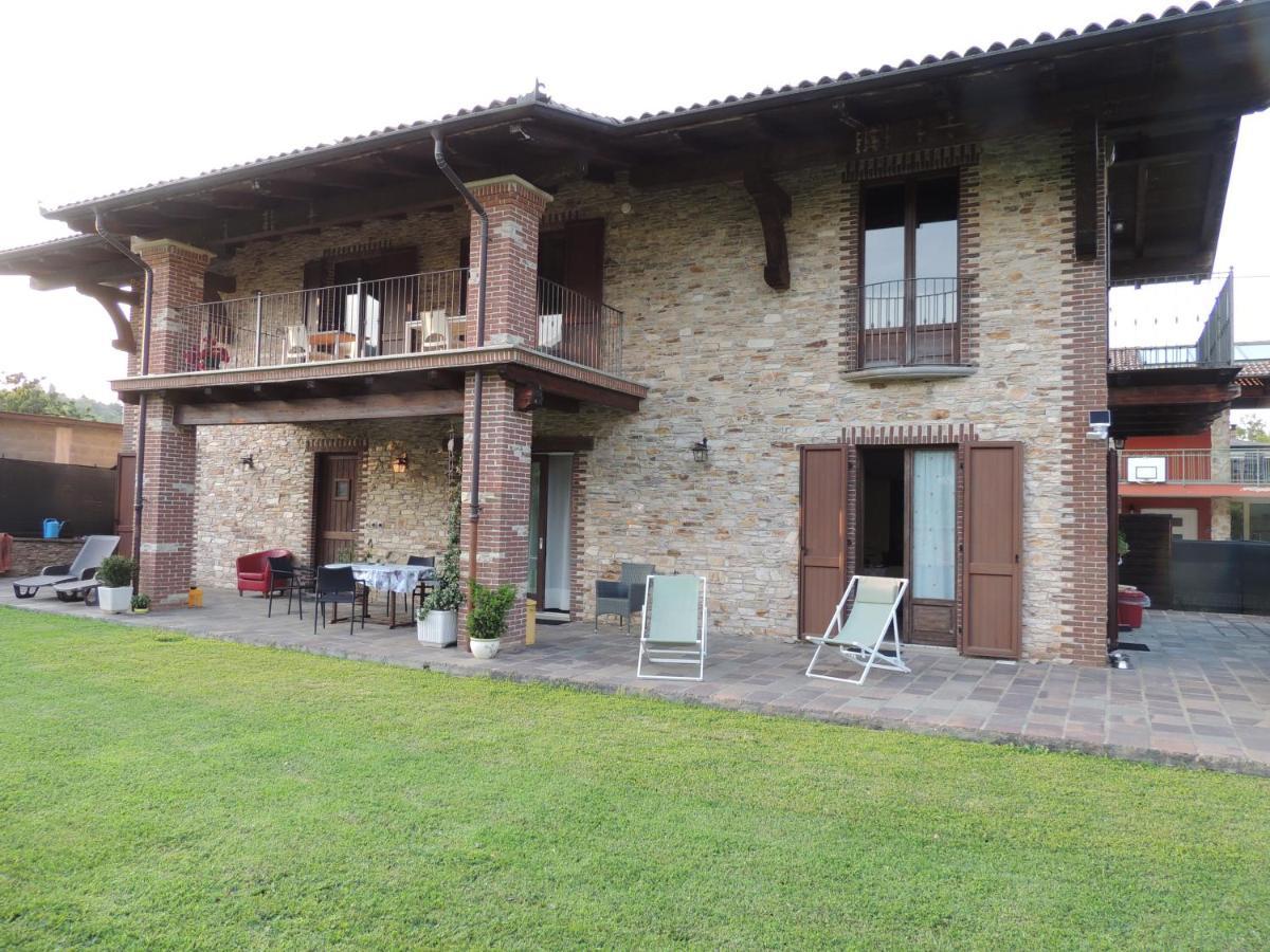B&B Casa Bella Comba Vignolo Exteriör bild