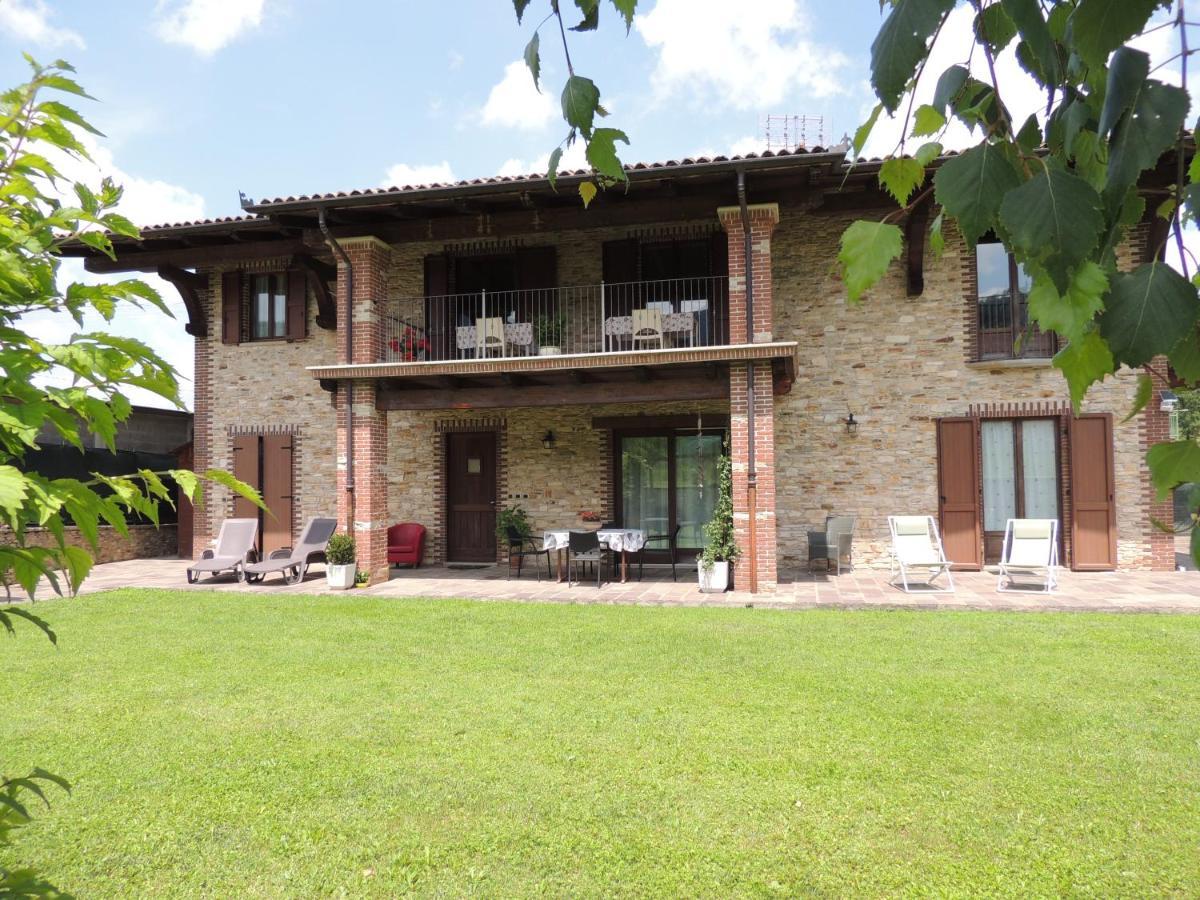 B&B Casa Bella Comba Vignolo Exteriör bild